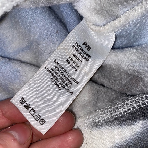 Garage Tie-Dye cropped long sleeve shirt, size small - Picture 4 of 8